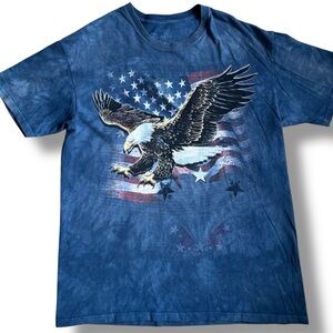 The Mountain Blue Dye T-Shirt Men’s L Bald Eagle USA Flag Graphic S/S Cotton
